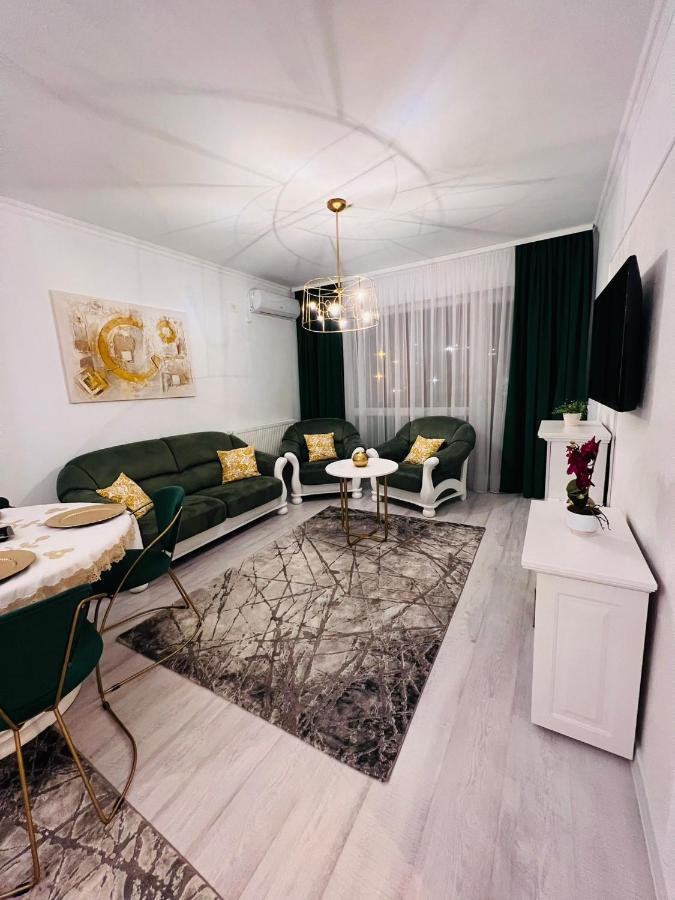 Apartament Larysse Oradea Ngoại thất bức ảnh