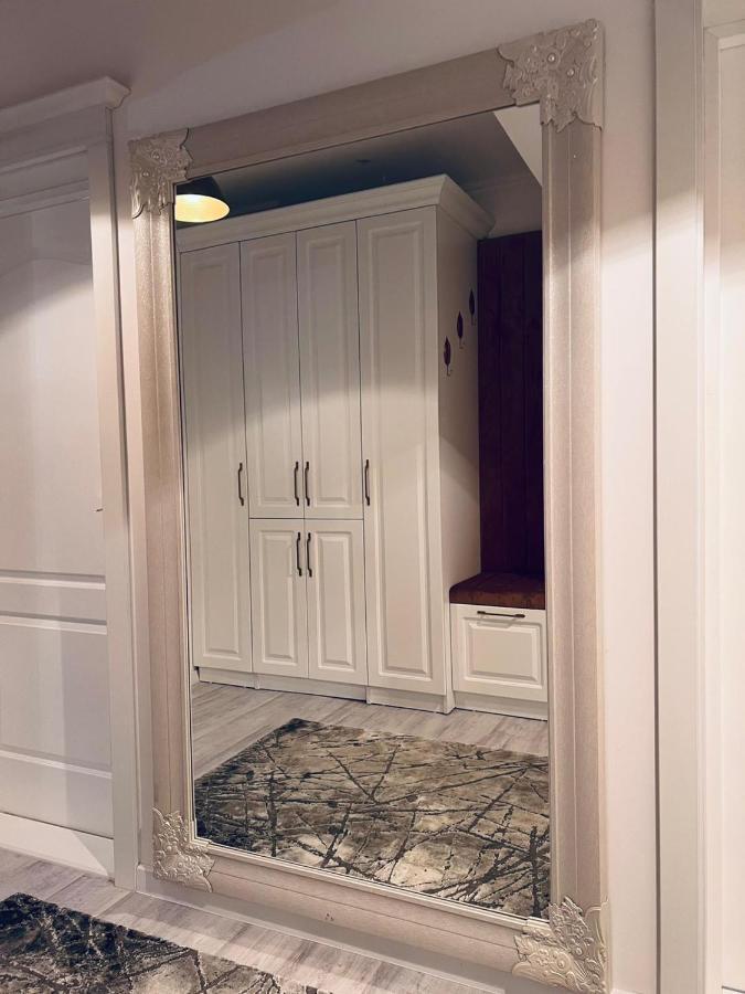 Apartament Larysse Oradea Ngoại thất bức ảnh